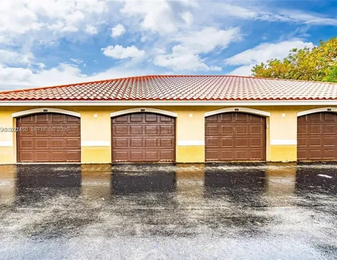 215 SW 117th Terrace Pembroke Pines FL 33025
