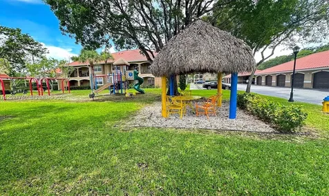 215 SW 117th Terrace Pembroke Pines FL 33025