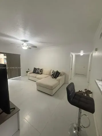 215 SW 117th Terrace Pembroke Pines FL 33025