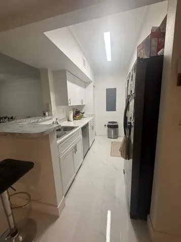 215 SW 117th Terrace Pembroke Pines FL 33025