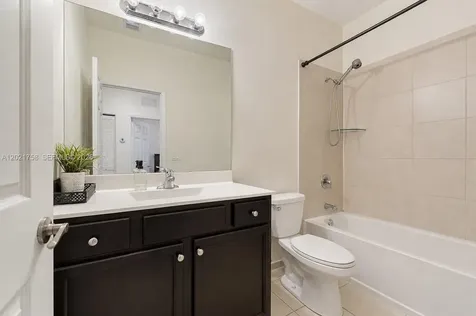 3382 W 104th Terrace Hialeah FL 33018