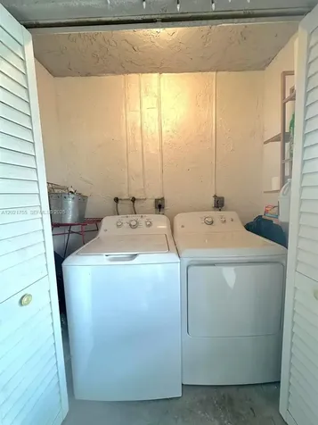 421 NE 210th Cir Terrace Miami FL 33179