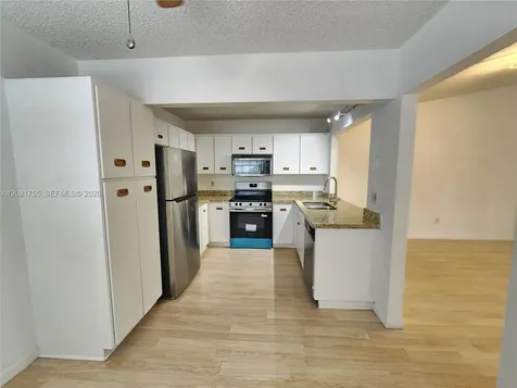 421 NE 210th Cir Terrace Miami FL 33179