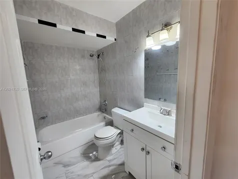 421 NE 210th Cir Terrace Miami FL 33179