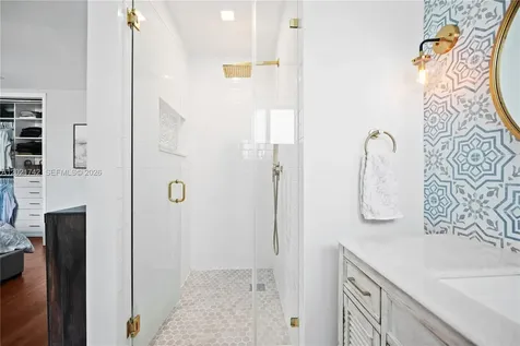 1183 Robin Avenue Miami Springs FL 33166