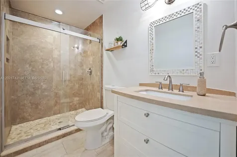 1183 Robin Avenue Miami Springs FL 33166
