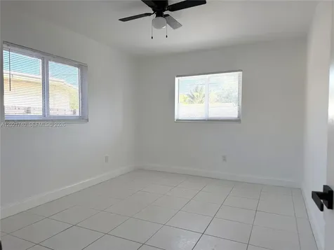North Miami Beach FL 33162