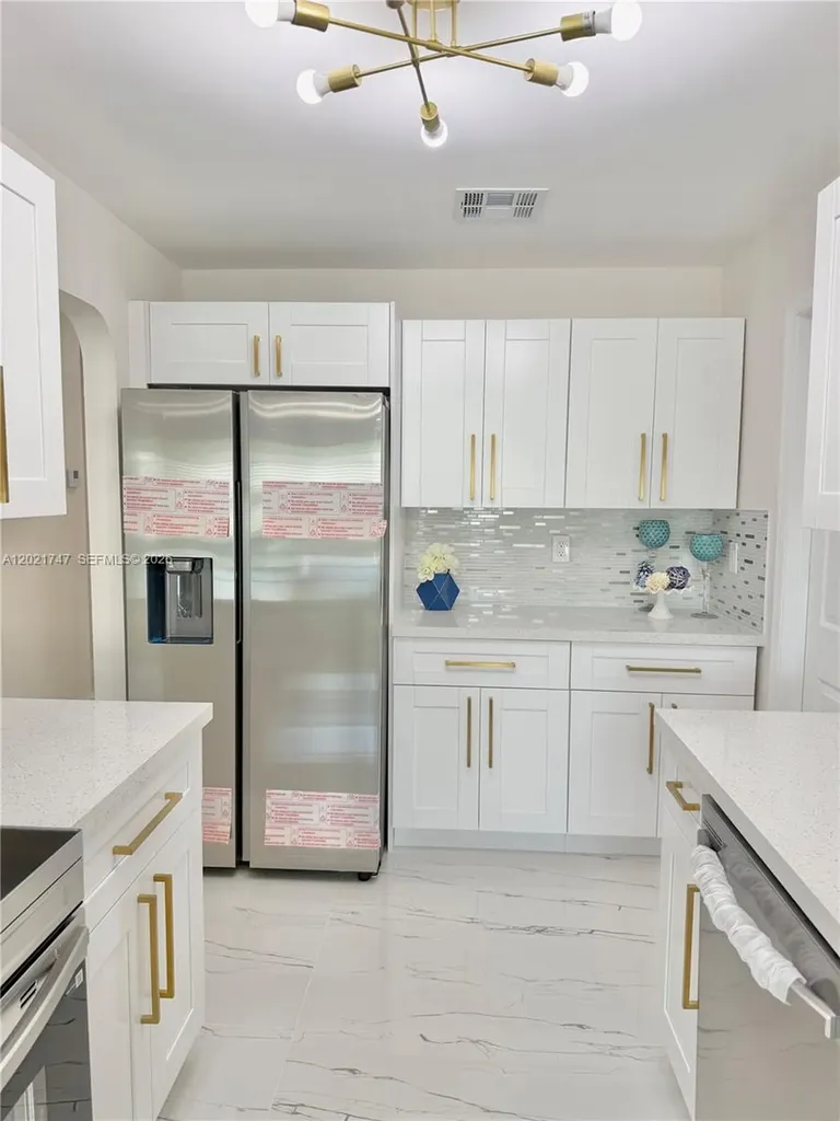 1555 NW 6th Avenue Pompano Beach FL 33060