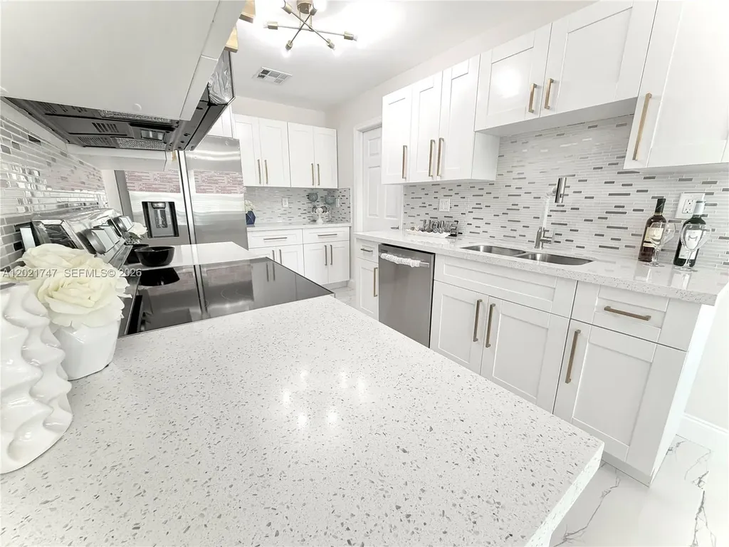 1555 NW 6th Avenue Pompano Beach FL 33060