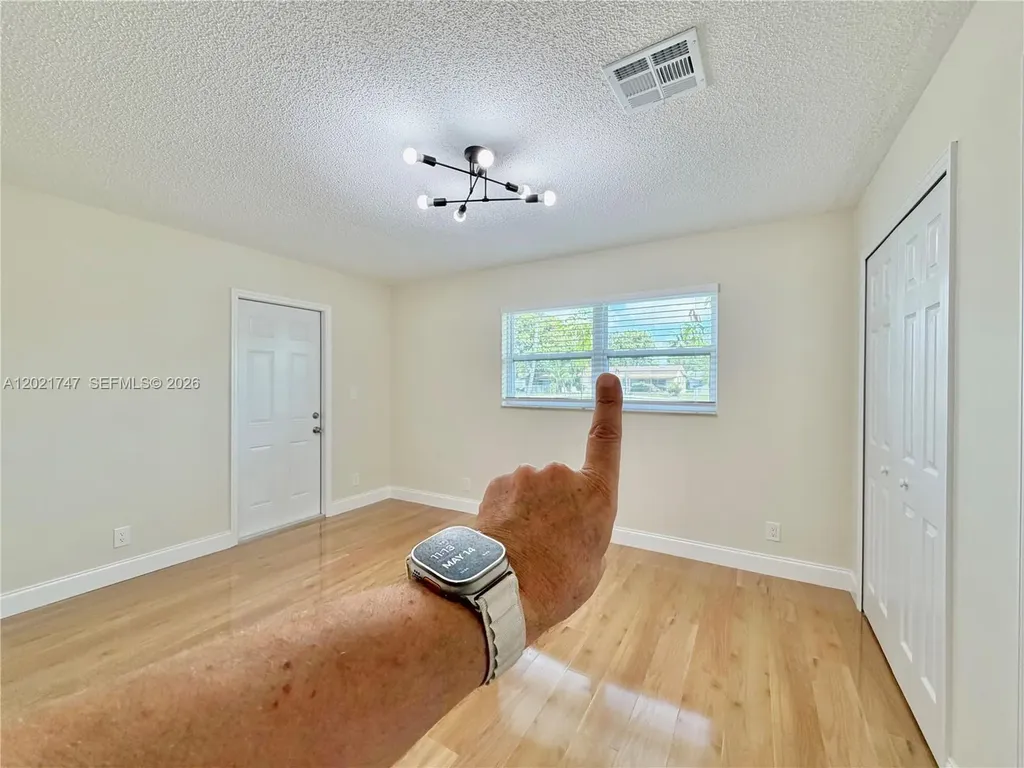 1555 NW 6th Avenue Pompano Beach FL 33060