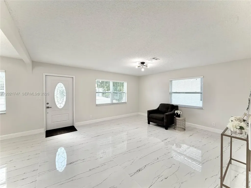 1555 NW 6th Avenue Pompano Beach FL 33060