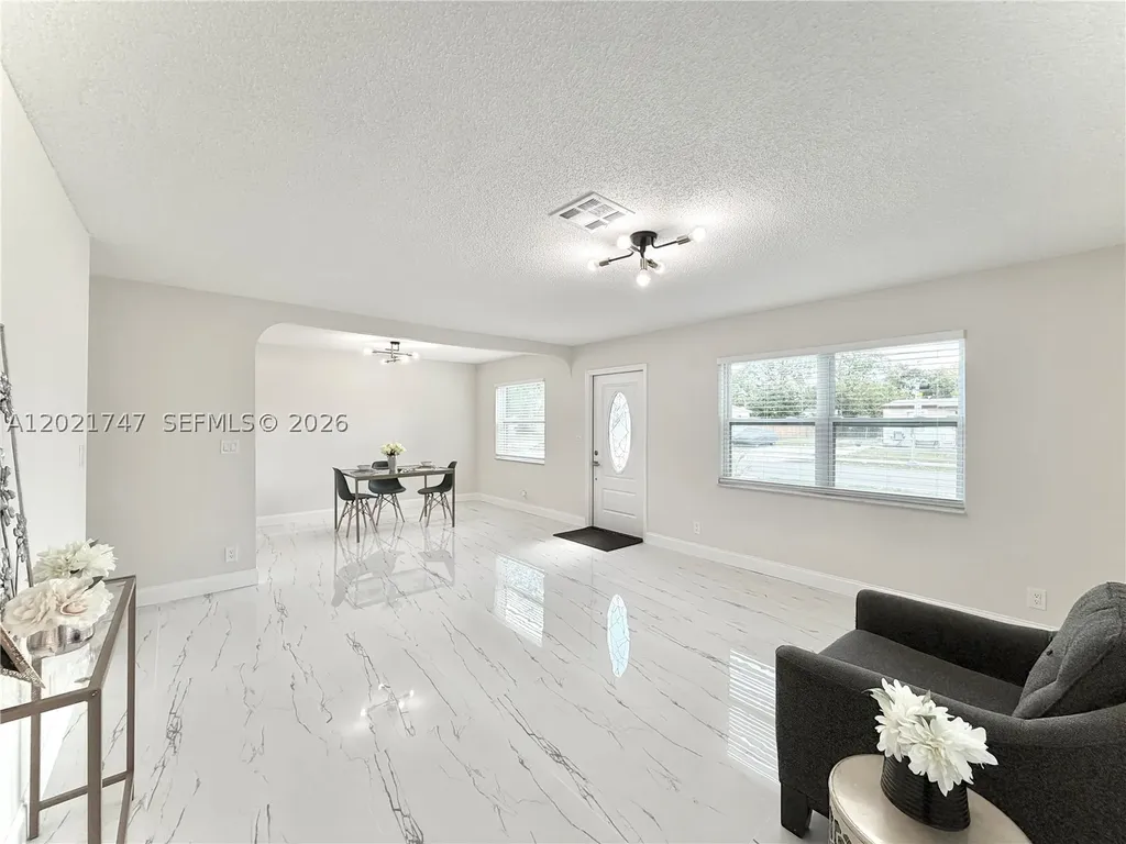 1555 NW 6th Avenue Pompano Beach FL 33060