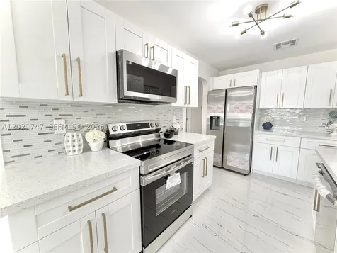 1555 NW 6th Avenue Pompano Beach FL 33060