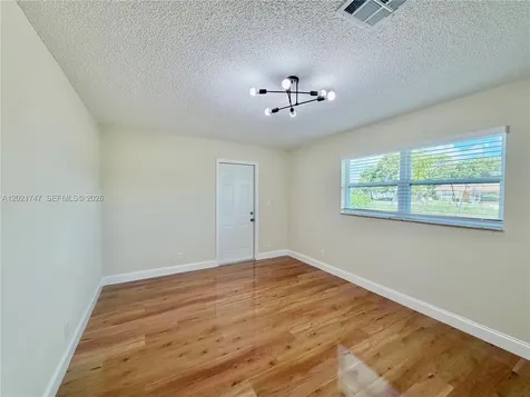 1555 NW 6th Avenue Pompano Beach FL 33060