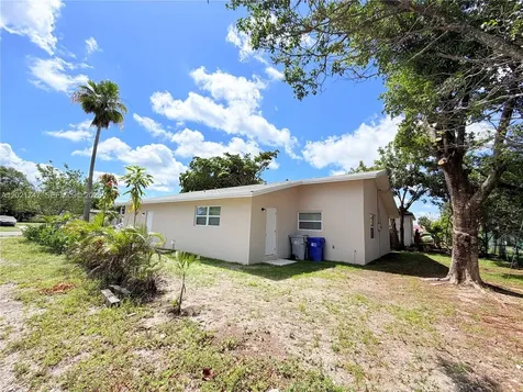 1555 NW 6th Avenue Pompano Beach FL 33060
