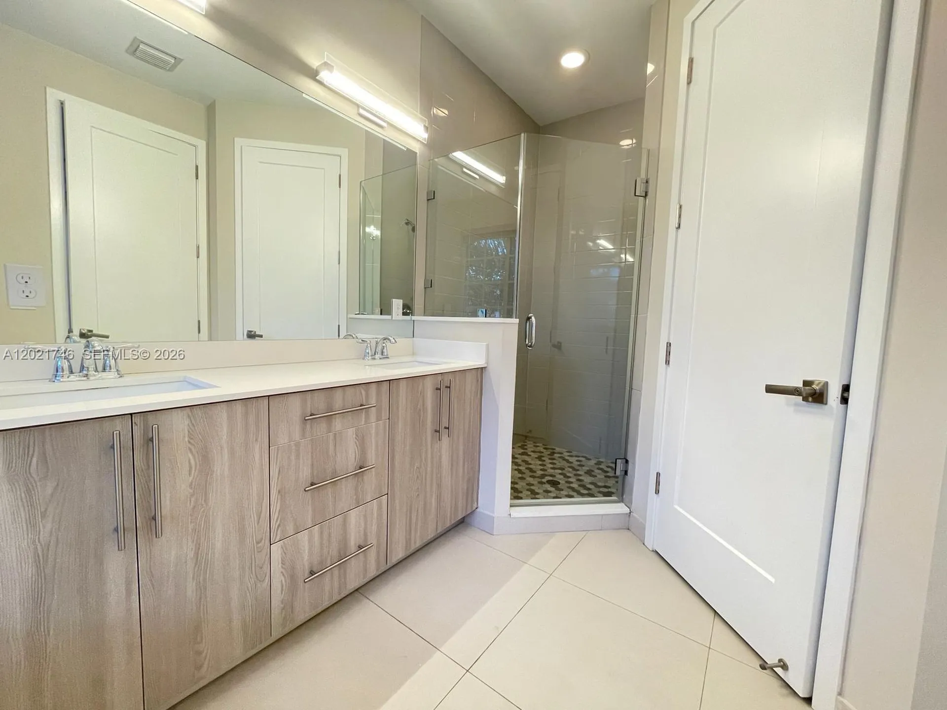 170 SE 7th Way Pompano Beach FL 33060