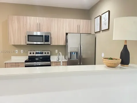 170 SE 7th Way Pompano Beach FL 33060