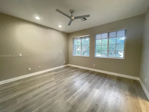 170 SE 7th Way Pompano Beach FL 33060