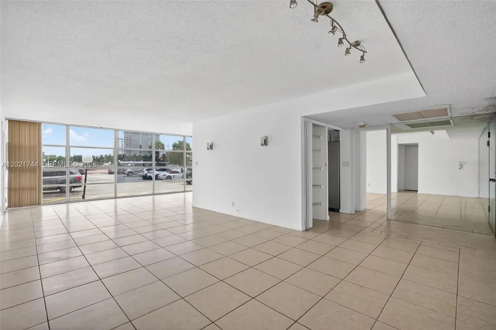 2000 Atlantic Shores Boulevard Hallandale Beach FL 33009