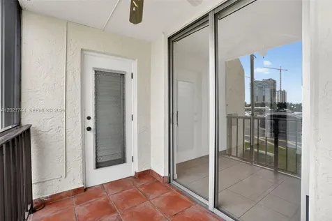 2000 Atlantic Shores Boulevard Hallandale Beach FL 33009
