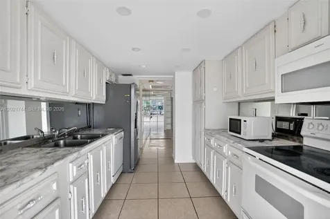2000 Atlantic Shores Boulevard Hallandale Beach FL 33009