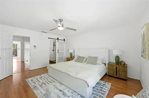 1257 NW 98th Terrace Pembroke Pines FL 33024