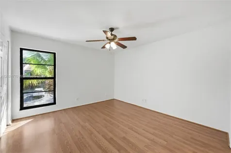 1257 NW 98th Terrace Pembroke Pines FL 33024