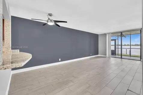 109 Lake Emerald Drive Oakland Park FL 33309