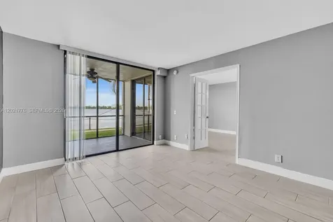 109 Lake Emerald Drive Oakland Park FL 33309