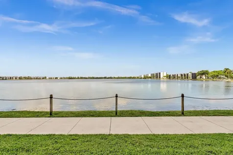 109 Lake Emerald Drive Oakland Park FL 33309