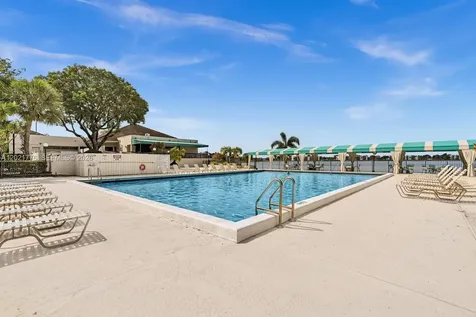 109 Lake Emerald Drive Oakland Park FL 33309