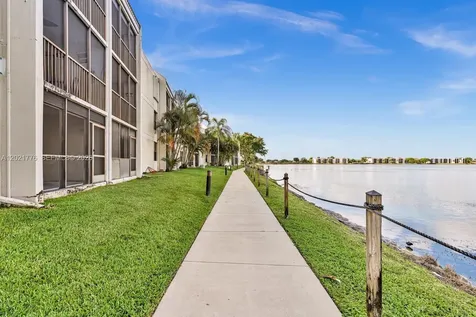 109 Lake Emerald Drive Oakland Park FL 33309