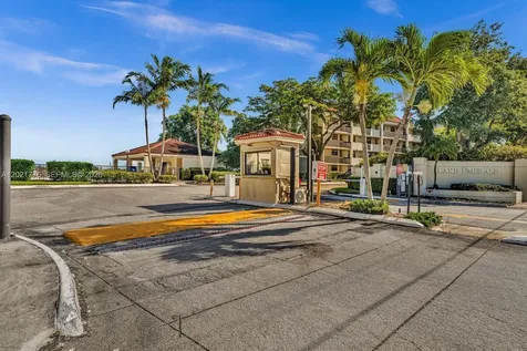 109 Lake Emerald Drive Oakland Park FL 33309