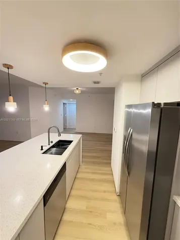 275 NE 18th Street Miami FL 33132