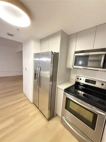 275 NE 18th Street Miami FL 33132