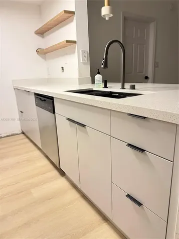 275 NE 18th Street Miami FL 33132