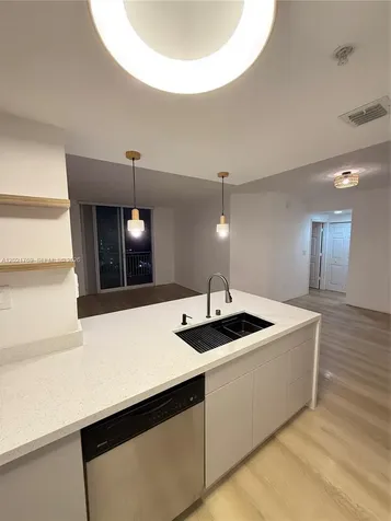 275 NE 18th Street Miami FL 33132