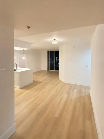 275 NE 18th Street Miami FL 33132