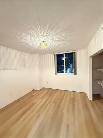 275 NE 18th Street Miami FL 33132