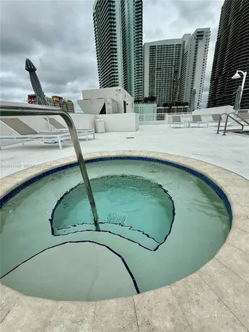 275 NE 18th Street Miami FL 33132