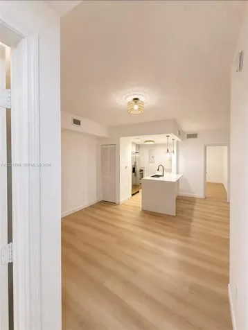 275 NE 18th Street Miami FL 33132