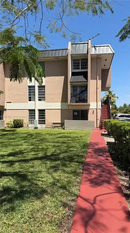 3901 SW 109th Avenue Miami FL 33165