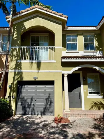 1445 SE 24th Road Homestead FL 33035