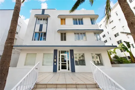 3710 Collins Avenue Miami Beach FL 33140