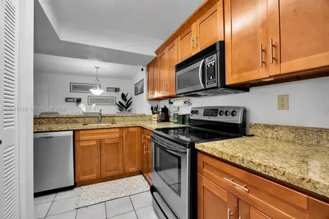 8670 SW 212th Street Cutler Bay FL 33189