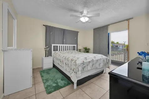 8670 SW 212th Street Cutler Bay FL 33189