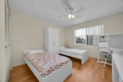8670 SW 212th Street Cutler Bay FL 33189