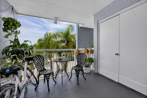 8670 SW 212th Street Cutler Bay FL 33189