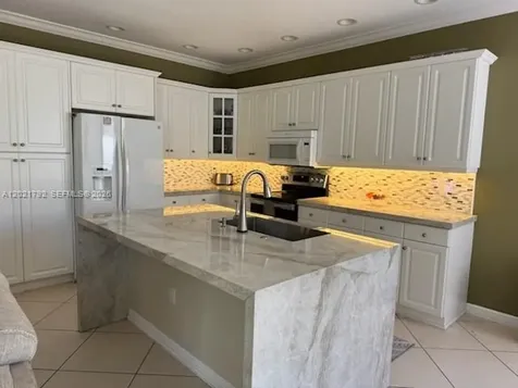 4964 SW 161st Avenue Miramar FL 33027