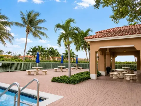 6500 NW 114th Avenue Doral FL 33178
